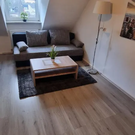 דירה Monteurwohnung Dgl In Der Naehe Zur Veltinsarena